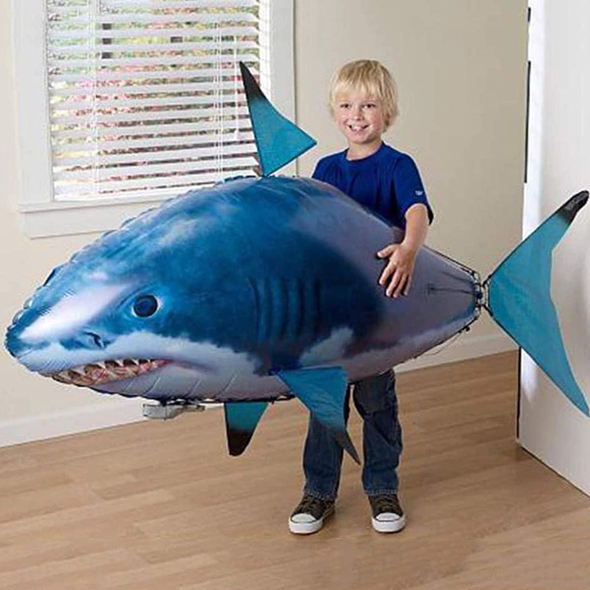 TIBURON A CONTROL REMOTO (JTJUG136) - Image 4