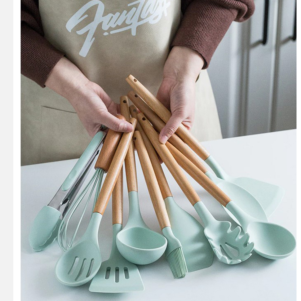 JUEGO MENAGE DE SILICONA 11 PIEZAS C/SOPORTE (JTHOG465) - Image 4