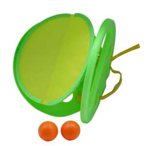 RAQUETA LANZA Y ATRAPA PELOTA VERDE (JTJUG965VER)