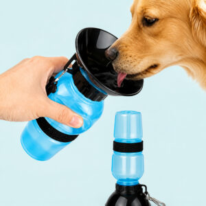 BOTELLA DE AGUA PARA MASCOTAS CELESTE (JTHOG1076)