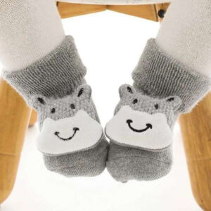 MEDIAS DE ALGODON TIPO BOTIN DISEÑO HIPOPOTAMO GRIS (JTBABYQA2024)